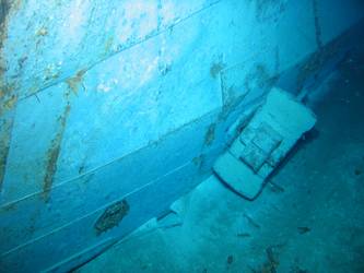 Bow and stbd anchor